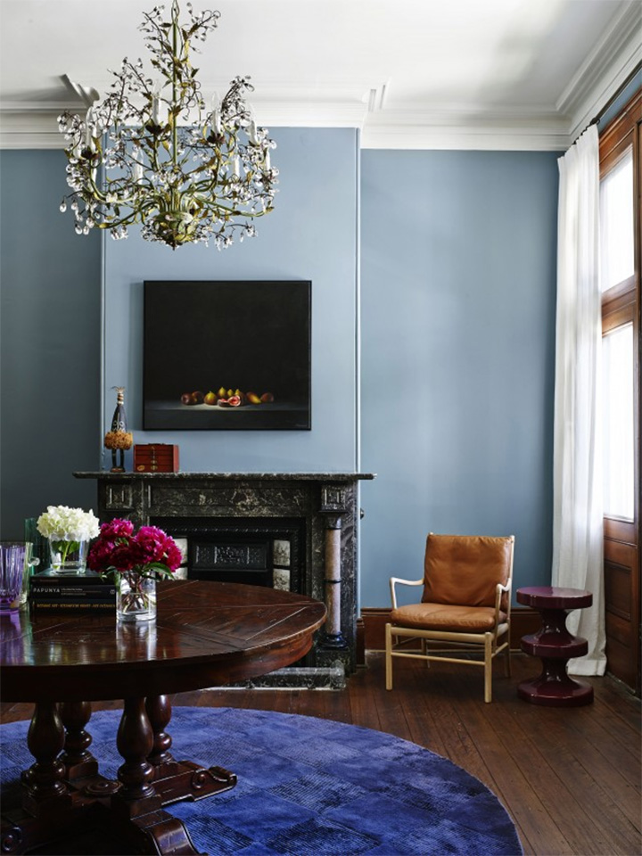 Dark, bold trends of commercial spaces inspiring Homeowners